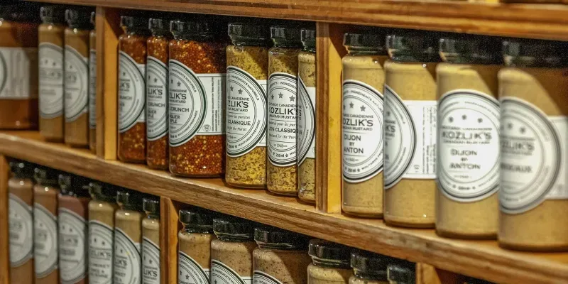 Regal, Laden, Geschäft, kanadischer Senf, Gläser, brauner Einkauf, brauner Laden, Regal, Regal, Laden, Laden, Laden, Laden, Laden, Geschäft, Gläser, Gläser