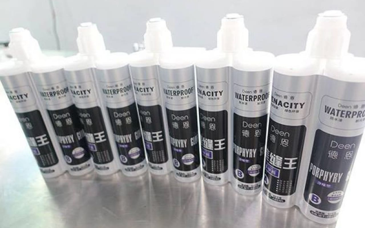 Labeled hardware products with automatic labeling machine applied on metal parts and hardware components packaging
