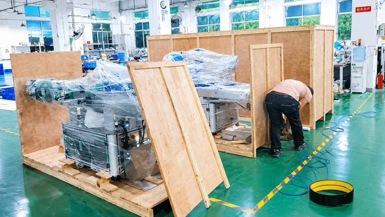 Packing automatic labeling machine for shipment